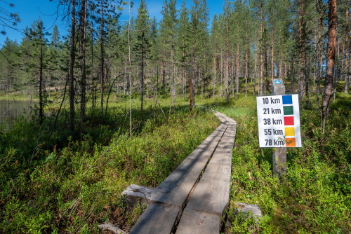 Kainuu-Trail-Hossa-National-Park-Finland-Hossan-kansallispuisto-Huosilampi-pitkospuut-500px.jpg